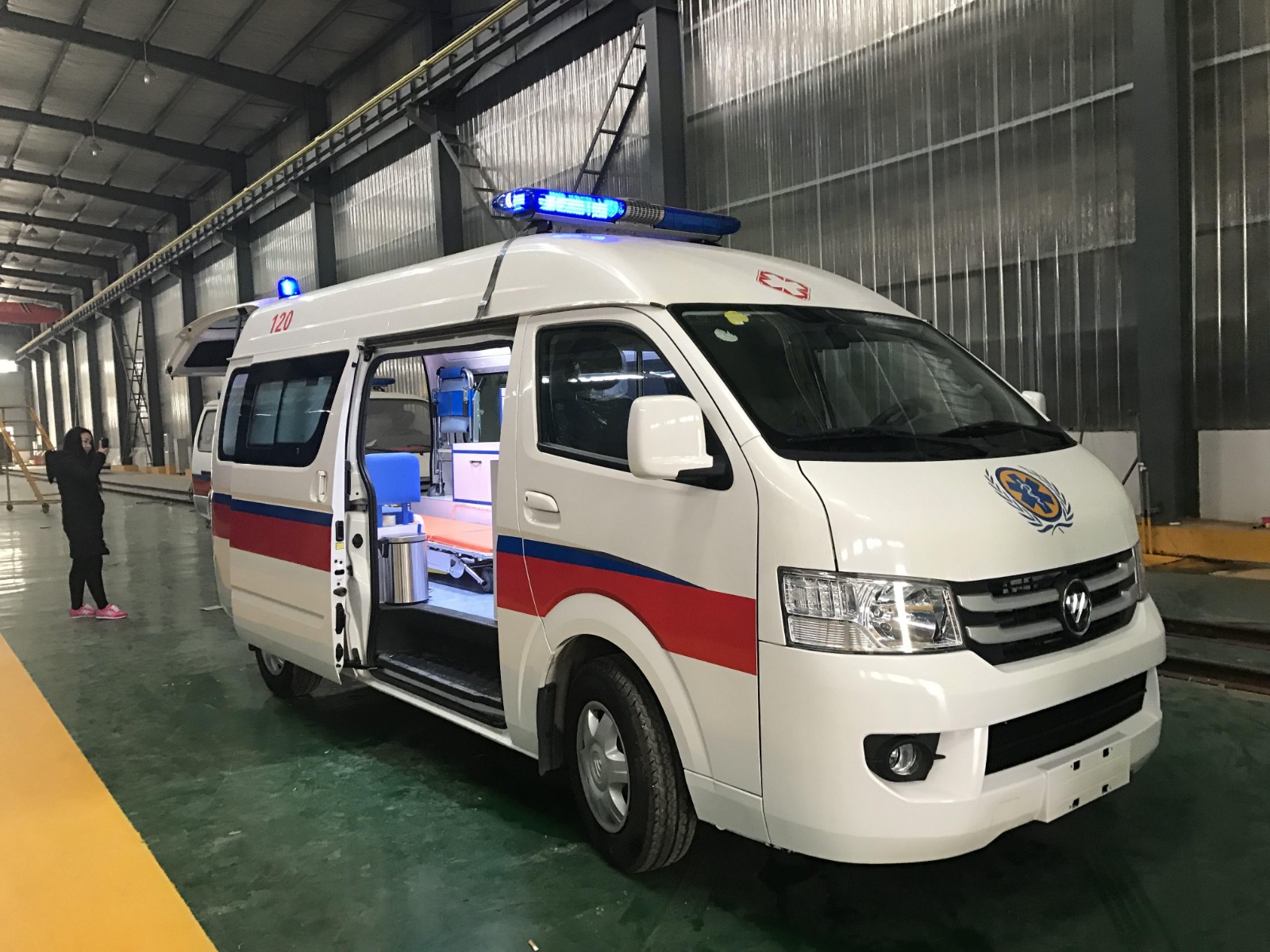 青岛救护车转院